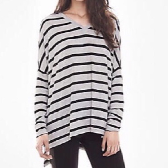 Express Tops - Express Double V-Neck Oversized Tee